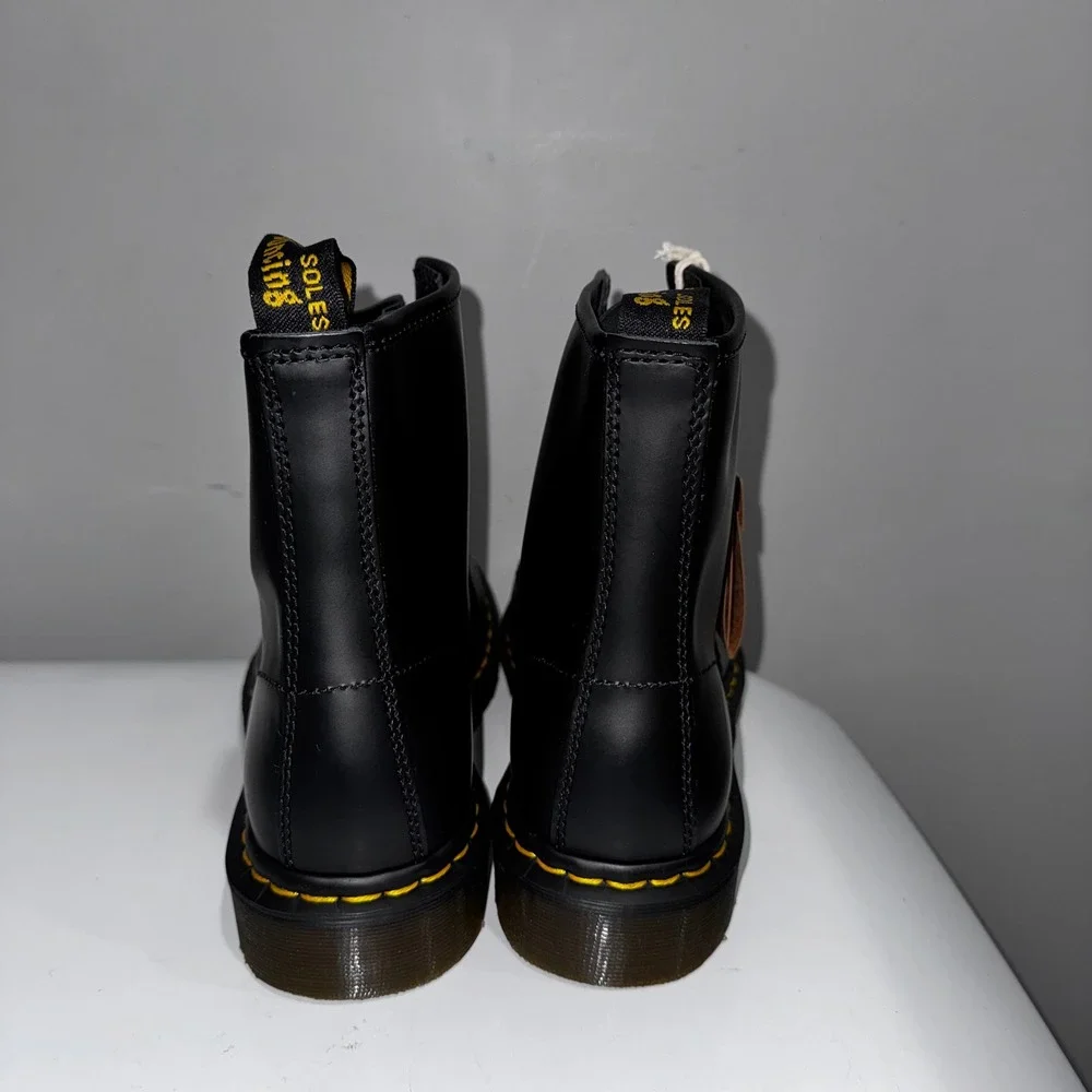 Dr. Martens 1460 Boot Unisex Men 9 Women 10 Black Smooth N€W Leather $180